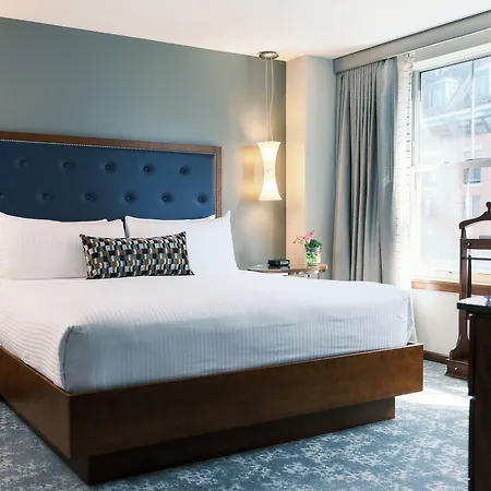 Battery Wharf Hotel, Waterfront Hotel