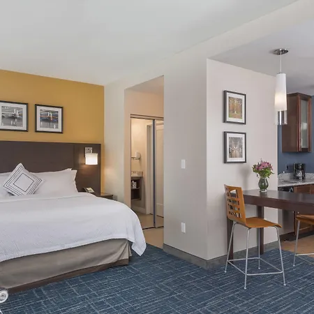 By Marriott Back Bay/fenway 3* Boston