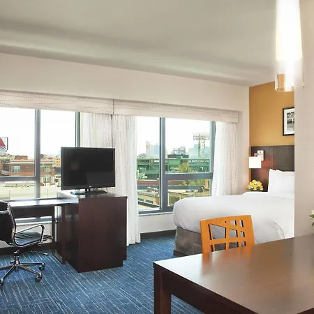 By Marriott Back Bay/fenway