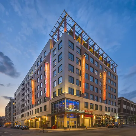 By Marriott Back Bay/fenway Hotel Boston