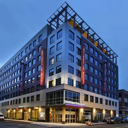 By Marriott Back Bay/fenway Hotel