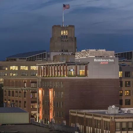 By Marriott Back Bay/fenway Hotel Boston