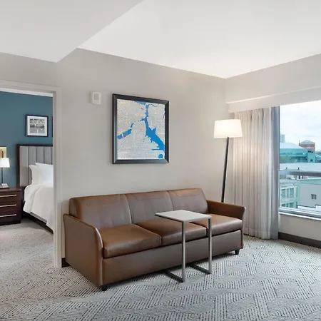 By Marriott Back Bay/fenway