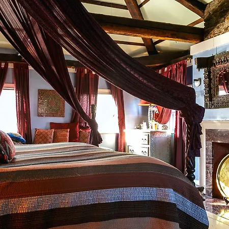 Moroccan Boutique 3*