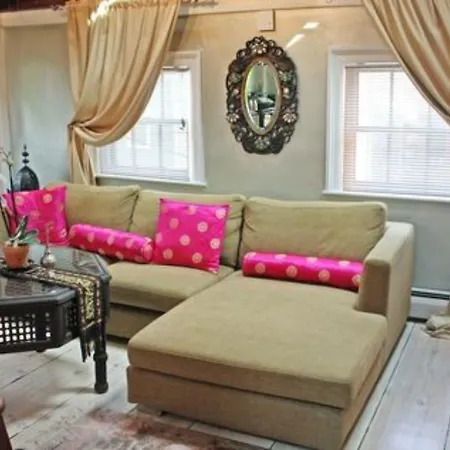Moroccan Boutique Bed & Breakfast