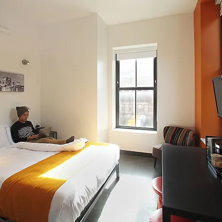 Hi Hostel Boston