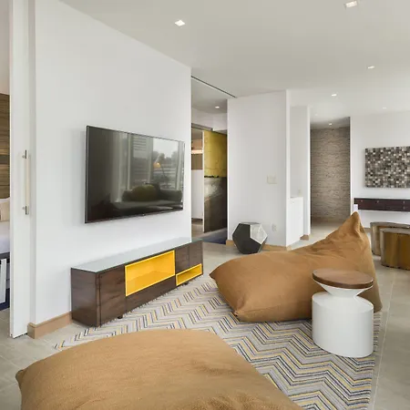 The Envoy Hotel, Autograph Collection 4*