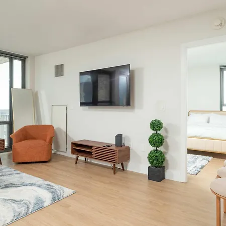 2br Penthouse Common Dt * Boston
