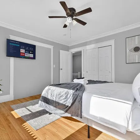 Apartment Vintage 5br In With Free Parking