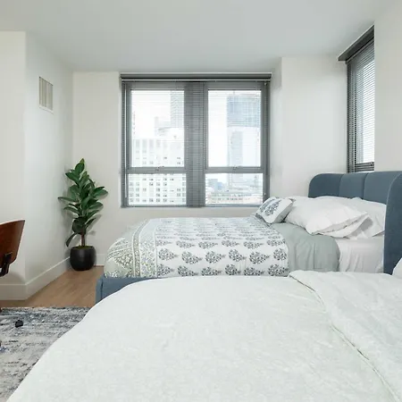 2br Penthouse Common Dt *