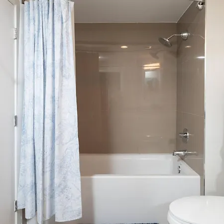 2br Penthouse Common Dt Apartment Boston