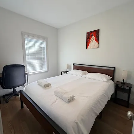 Homestay Historic Lower Mills