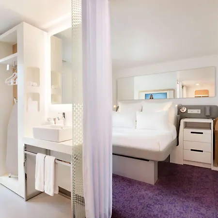 Yotel Boston