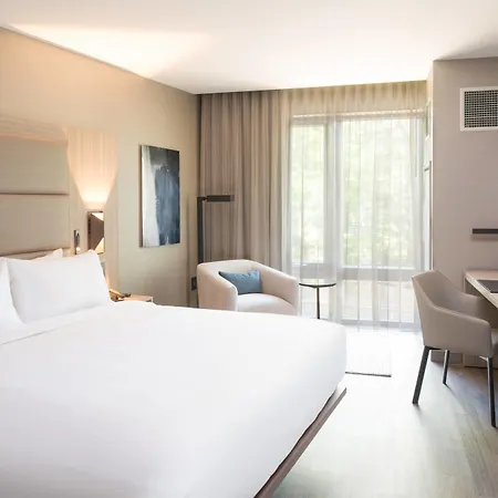 Ac By Marriott Cleveland Circle