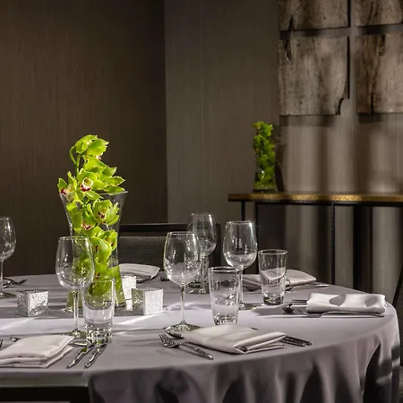 Hotel Ac By Marriott Cleveland Circle 4*