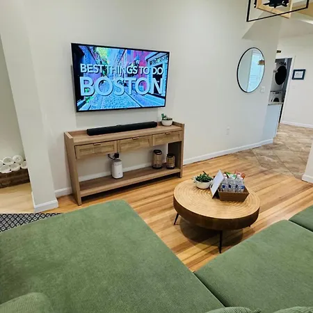 Apartment Bright And Spacious 3br Near Free Parking Boston