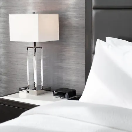 Downtown/south End Hotel