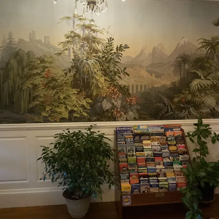 The Gryphon House Bed & Breakfast