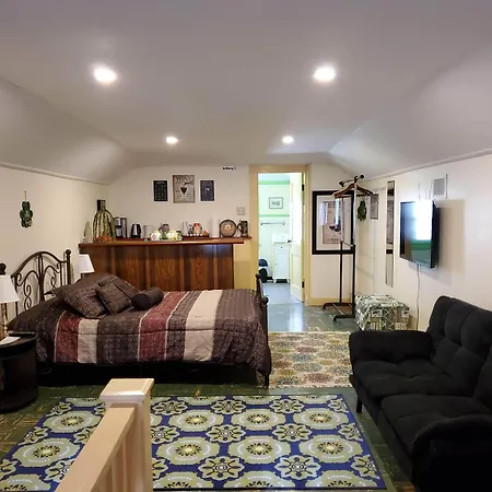 Natalie House 3*