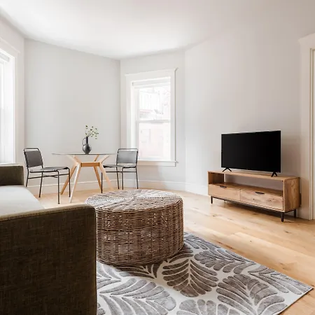 Sonder By Marriott Bonvoy The Magnolia Back Bay Aparthotel Boston