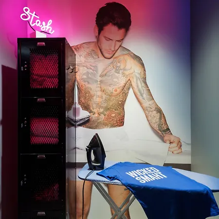 Moxy Downtown 3* Boston