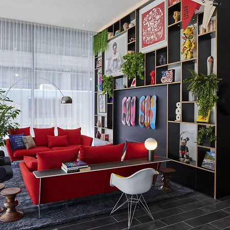 Hotel Citizenm Back Bay 4*