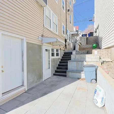 Eastie Roomy 3br With Easy And Airport Access Apartment Boston