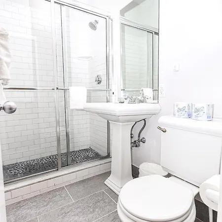 Aparthotel Stylish In Brownstone, C.ave #21 4*