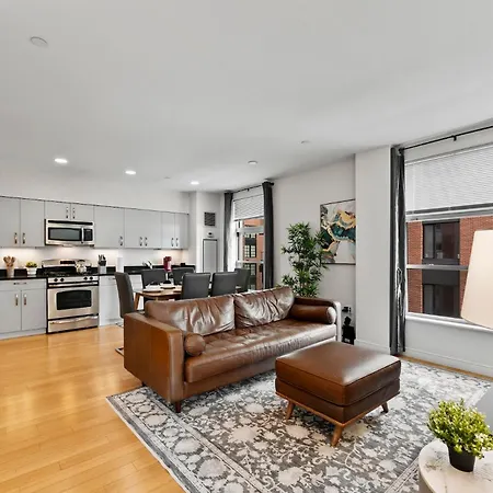 Beautiful 2br In Southend Boston