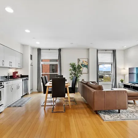 Apartment Beautiful 2br In Southend