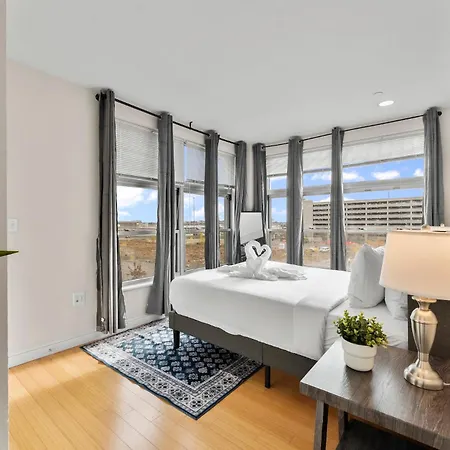 Beautiful 2br In Southend