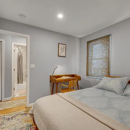 Apartment 2br Dog-friendly In 2-fam - Comfy Retreat