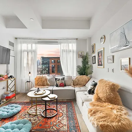 Apartment What A Gem Views And A Rooftop Pool Await Boston