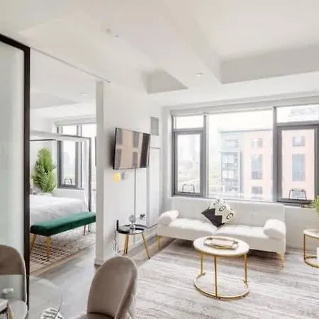 Luxury South End With Rooftop Pool