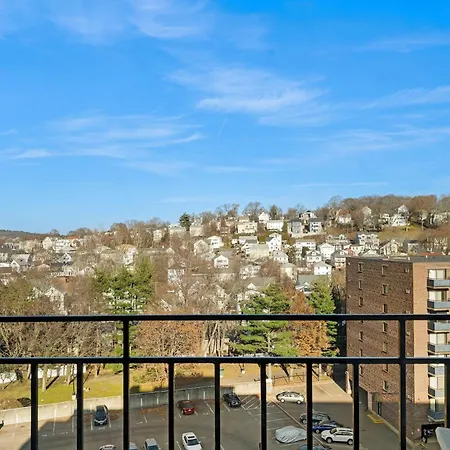 Luxury Massive Penthouse In Watertown * Boston