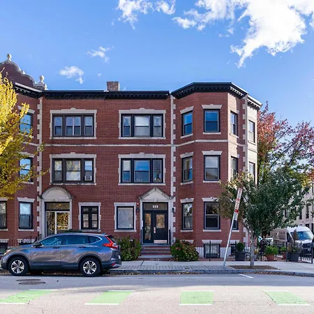 Brownstone Luxury Penthouse Boston