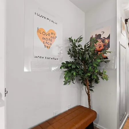 Apartment Family Friendly South End *