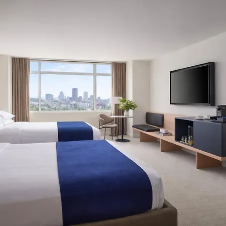 Hotel Aka Common