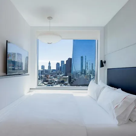 Hotel Citizenm North Station 4*