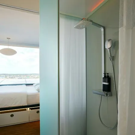 Citizenm North Station Hotel 4*
