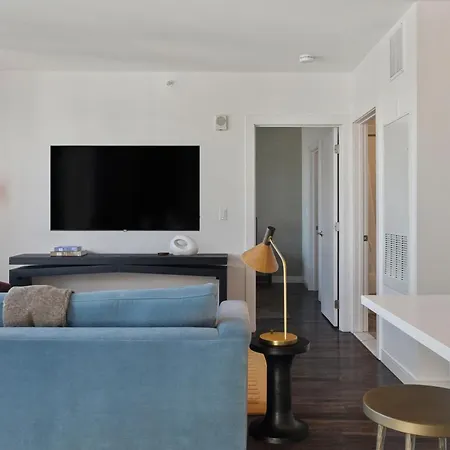 Hyatus Luxury Residences South Bay Designer Collection Aparthotel Boston