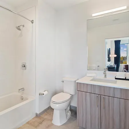 Hyatus Luxury Residences South Bay Designer Collection