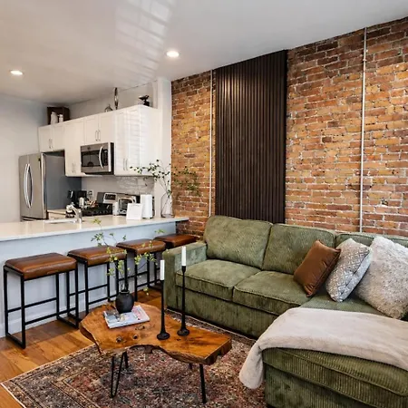 Luxe Duplex Near By Seaport And Convention Centre Bcec Apartment *