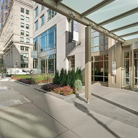 Back Bay 1br W Wd Gym Doorman Nr T Station Bos-86 Apartment