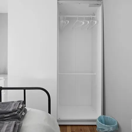 Location+comfort+convenience Apartment *