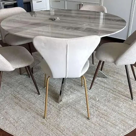 Back-bay 2br Penthouse W Roof And Gym Apartment *