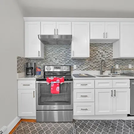 Location+comfort+convenience * Boston