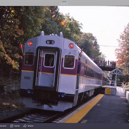Homestay Private Bedroom Near Train&buses Boston