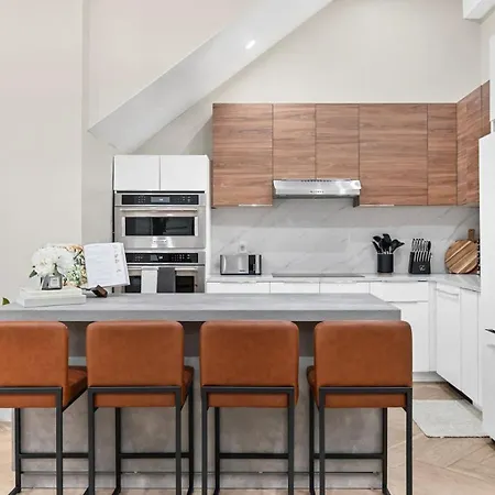 Holiday home Downtown Gem *