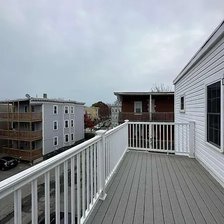 Bed & Breakfast In West Bellflower Street *